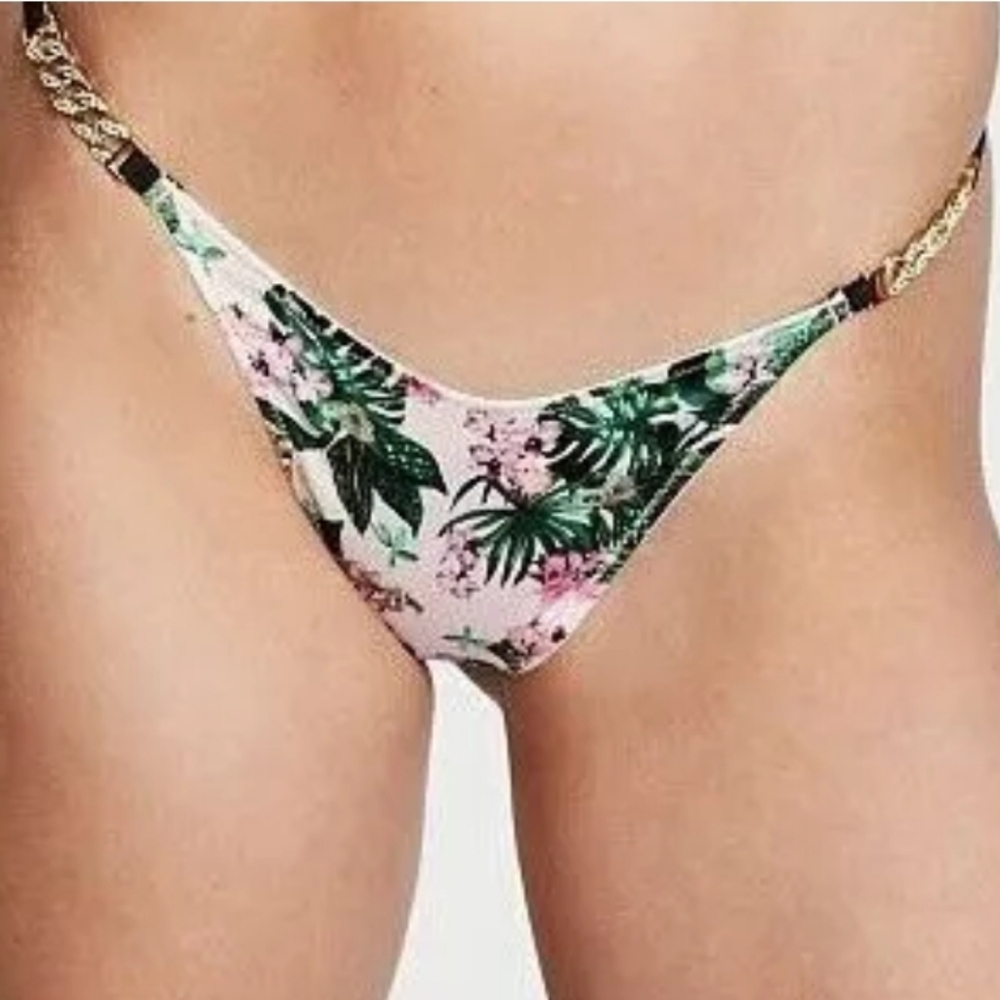 VICTORIA'S SECRET VERY SEXY CHAIN SHINE STRAP SATIN THONG PANTY - Picture 2 of 3